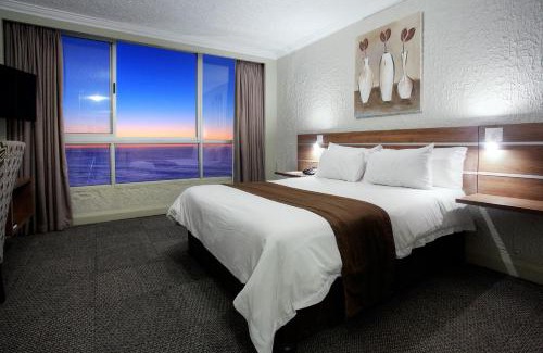 Quigney Beach Hotel | Hotel Osner