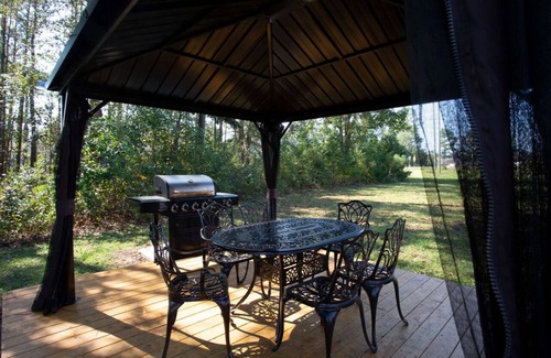 Midway Apartment | Hotel owner's suite furnished, Tallahassee West