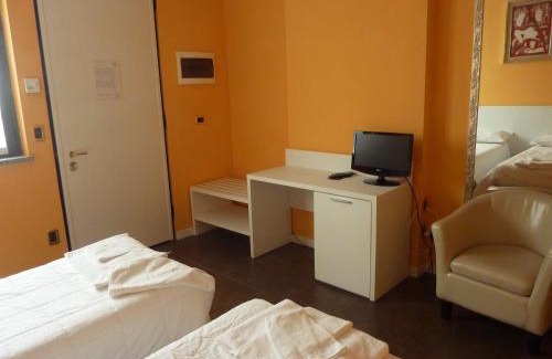 Trecasali Hotel | Hotel Padus Meublè Parma