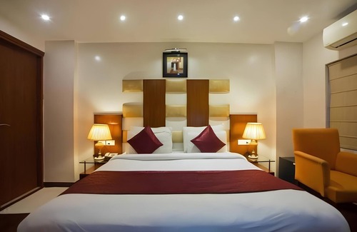 Paharganj Hotel | HOTEL PALM D'OR