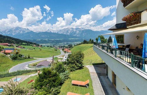 Kolsassberg Cottage | Hotel Pension Jägerhof KG - Doppelzimmer Haupthaus