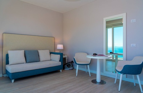 Porto Azzurro Hotel | Hotel Plaza