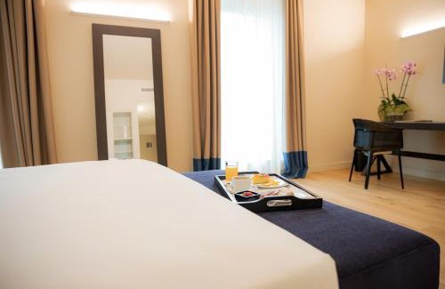 Ruggero Settimo Hotel | Hotel Politeama