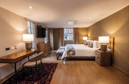 La Cabrera Hotel | Hotel Portón de la Cabrera