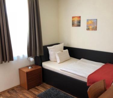 Eglosheim Hotel | Hotel Poseidon
