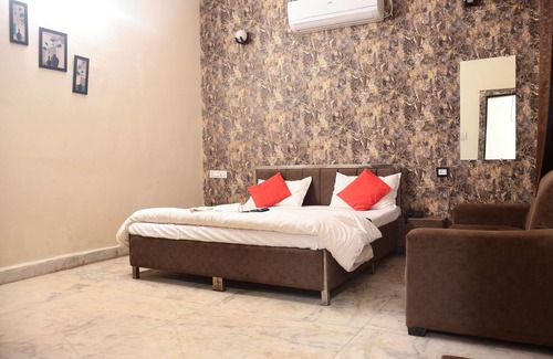 Bhopal Hotel | Hotel Prem Palace