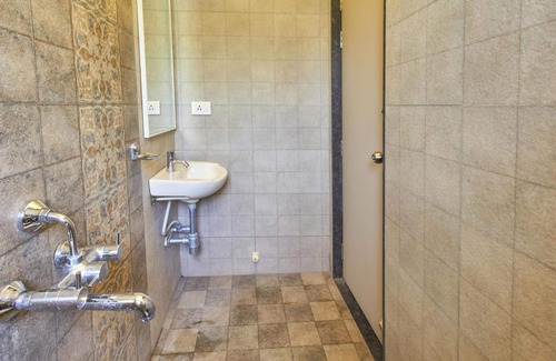 Pune Hotel | Hotel Rajmahal