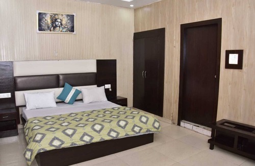 BHEL Township Hotel | HOTEL RAJWADA RANIPUR