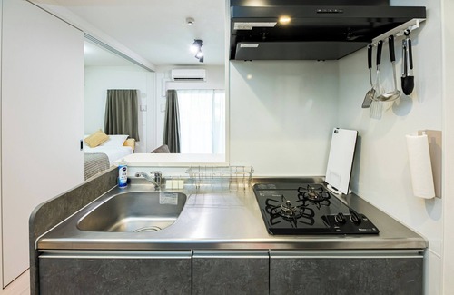 Chuo-ku Apartment | Hotel Reference Ropponmatsu Condominium