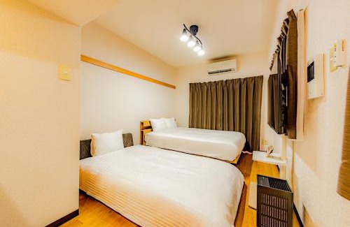 Tenjin Apartment | Hotel Reference Tenjin Condominium