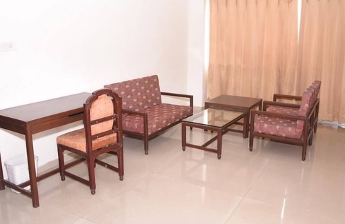 Khurai Hotel | Hotel Regency Bina