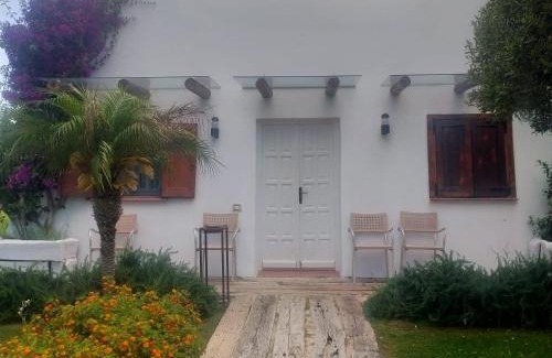 Mondragone Bed & Breakfast | Hotel & Resort Lunatenuta