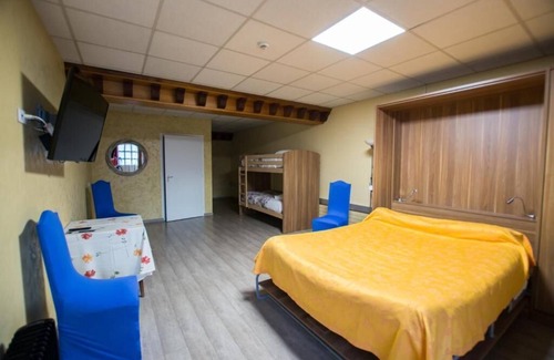 Bressuire Hotel | HOTEL RESTAURANT BOULE D'OR