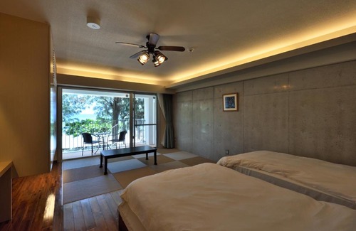 Sakimotobu Hotel | Hotel & Restaurant On the Beach Lue