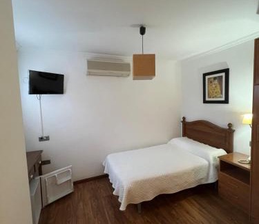 Baza Hotel | Hotel Restaurante Dama de Baza