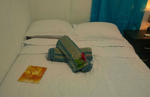 La Cienaga Bed & Breakfast | Hotel/Restaurante Snack Cana. Desayuno incluido. Wifi y Aire Acondicionado.