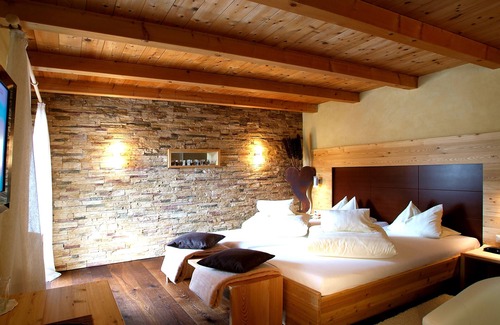 Ried im Oberinntal Hotel | Hotel Riederhof