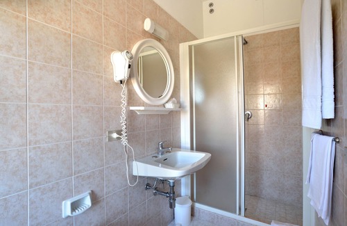 Torgiano Hotel | Hotel Ristorante Dante