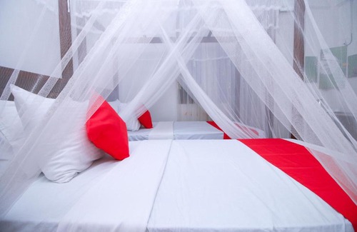 Thalaramba Hotel | Hotel Romaya