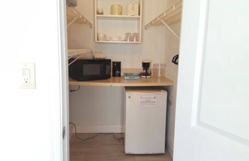 Hillsboro Beach Apartment | Hotel Room #114 - Sunrise Ocean Suites