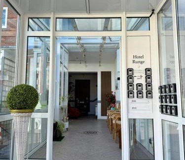 Kiel Hotel | Hotel Runge 24 7 Check In & Free Parking