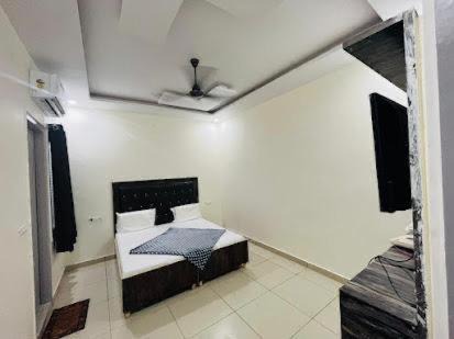 Meerut Hotel | Hotel Saffron