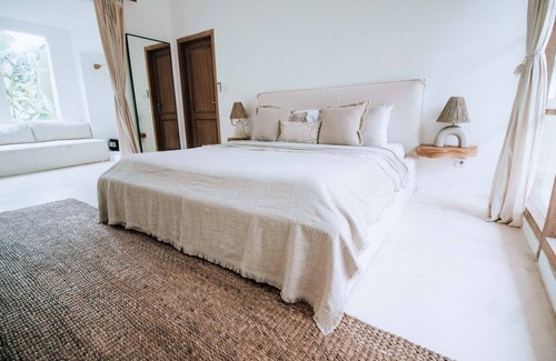 Padonan Hotel | Hotel Sages Room #8