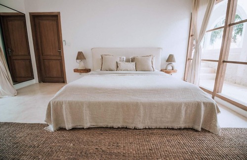 Padonan Hotel | Hotel Sages Room #8