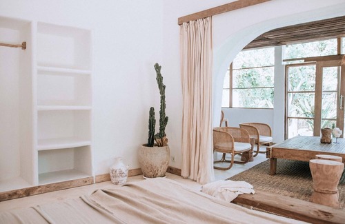 Padonan Hotel | Hotel Sages Room #9