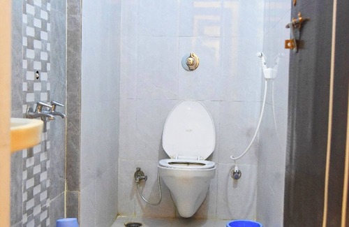 Shirdi Hotel | Hotel sai santosh Shirdi