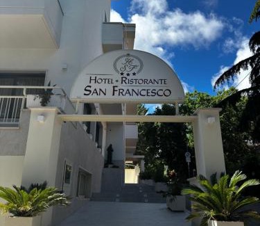 San Giovanni Rotondo Hotel | Hotel San Francesco