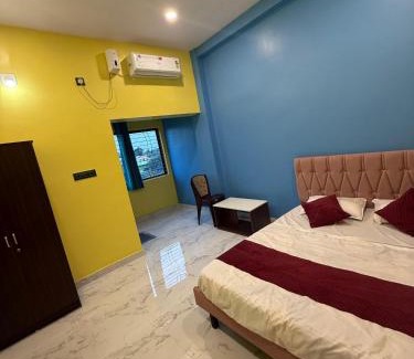 Bhadrak Hotel | HOTEL SANTILATA PALACEe