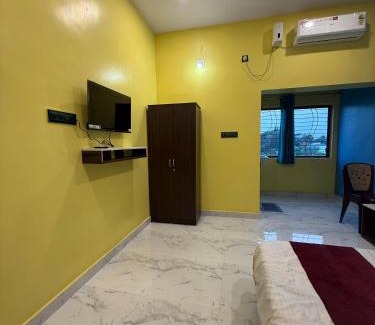 Bhadrak Hotel | HOTEL SANTILATA PALACEe
