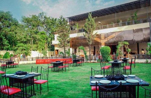 Sagar House | Hotel Saroj Sagar