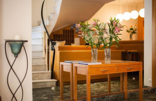 Poros Hotel | Hotel Saron