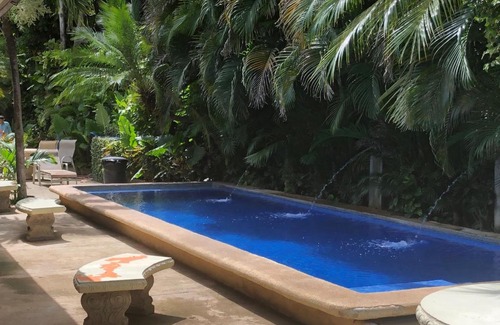 Coco Hotel | Hotel Savannah