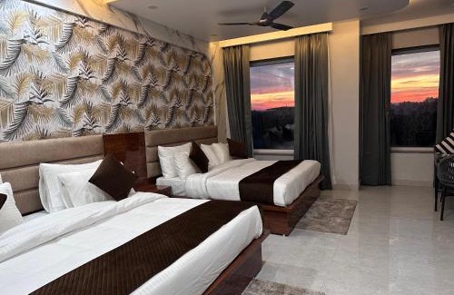 Rishikesh Hotel | Hotel Savaya Luxury Stay Near AIIMS Rishikesh