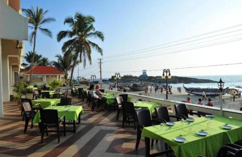 Kovalam Hotel | Hotel SeaRock Beach Resort Kovalam