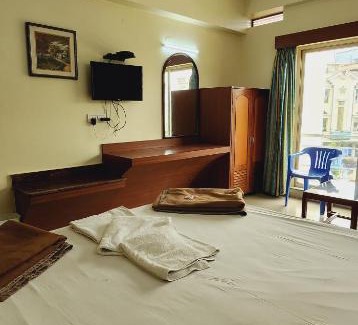 Puri Hotel | Hotel Shakuntala palace Puri