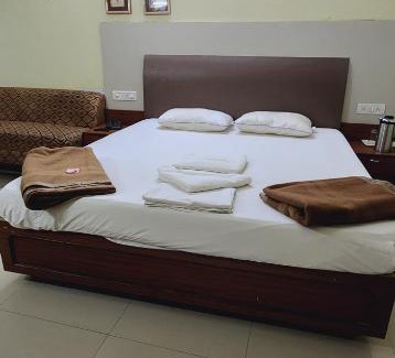 Puri Hotel | Hotel Shakuntala palace Puri