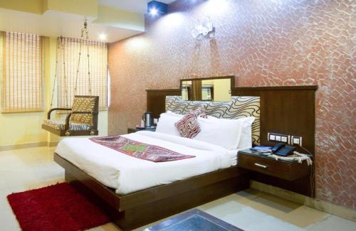 Paharganj Hotel | Hotel Shivdev International at New Delhi Railway Station