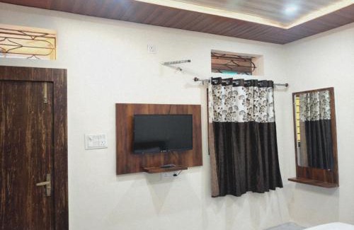 Ujjain Hotel | Hotel Shree Narayan Palace