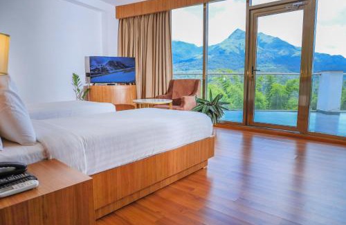 Vayittiri Hotel | Hotel Sky Sierra Wayanad