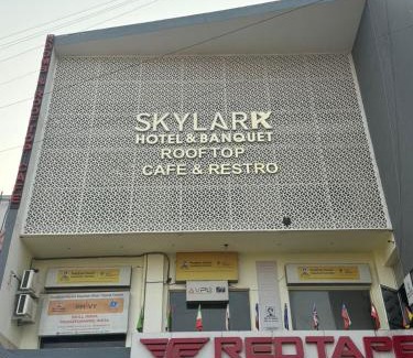 Palwal Hotel | Hotel Skylark & Banquet