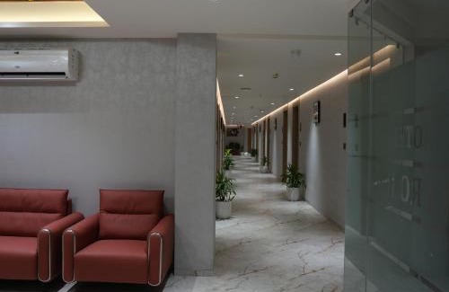 Gandhinagar Hotel | Hotel Skyro Inn