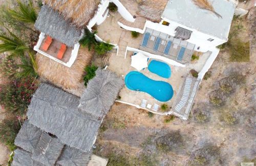 Punta Sal Hotel | Hotel Smiling Crab
