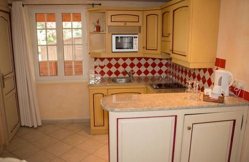 Plage de la Garonnette Hotel | Hotel & Spa La Villa