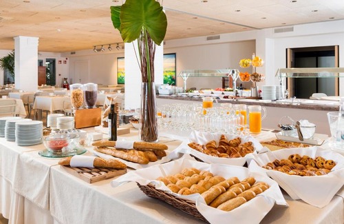 Santa Margarida Hotel | Hotel & Spa Terraza 4 Sup