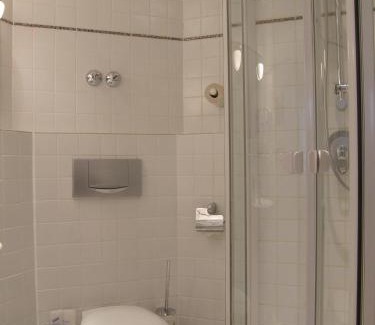 Charlottenburg-Wilmersdorf Hotel | Hotel St.-Michaels-Heim