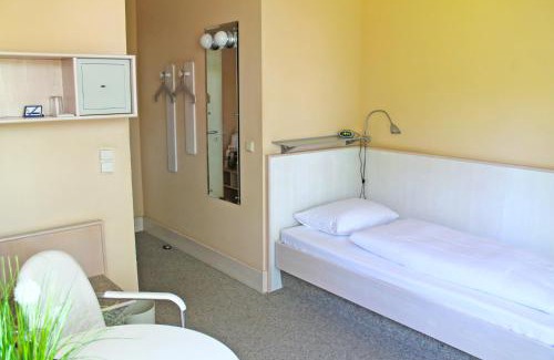 Charlottenburg-Wilmersdorf Hotel | Hotel St.-Michaels-Heim